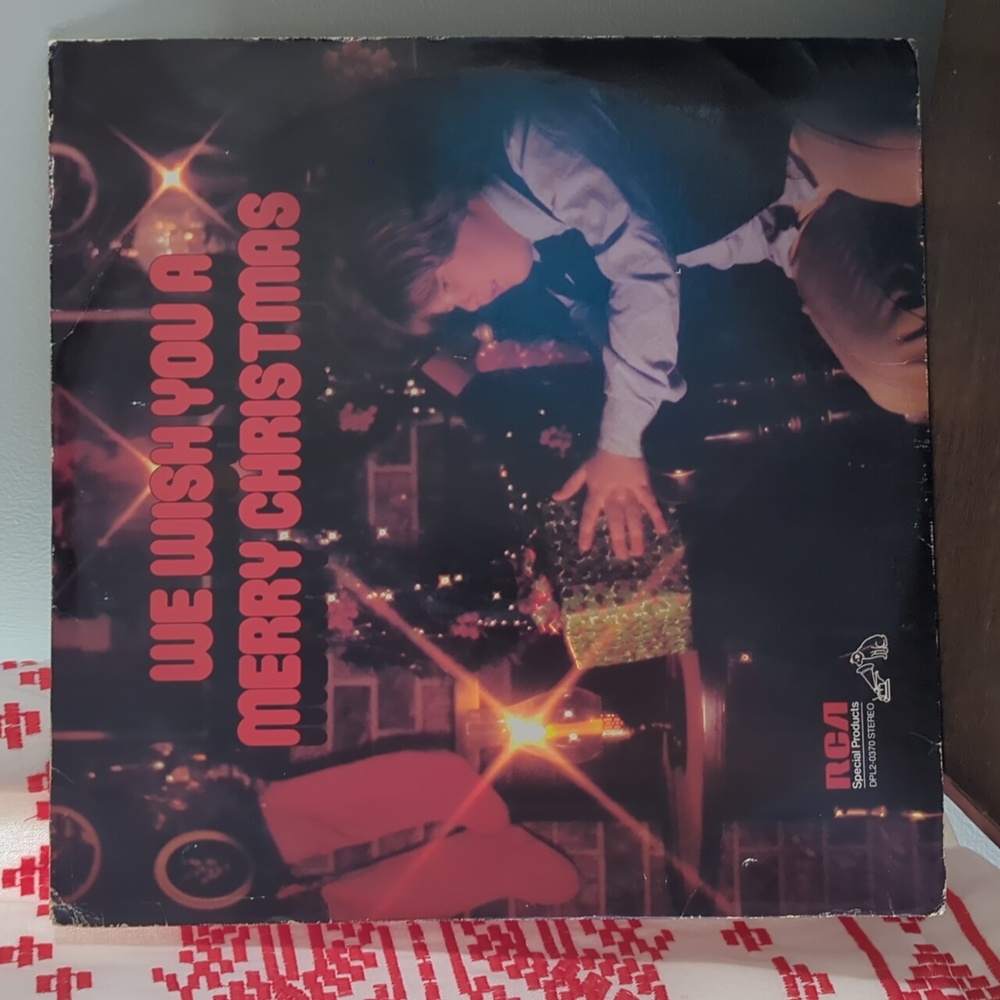 We Wish You A Merry Christmas Viynl RCA Special Productions 1970's